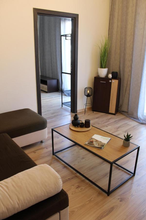 Charcoal Thirteen Apartment Кавала Екстериор снимка