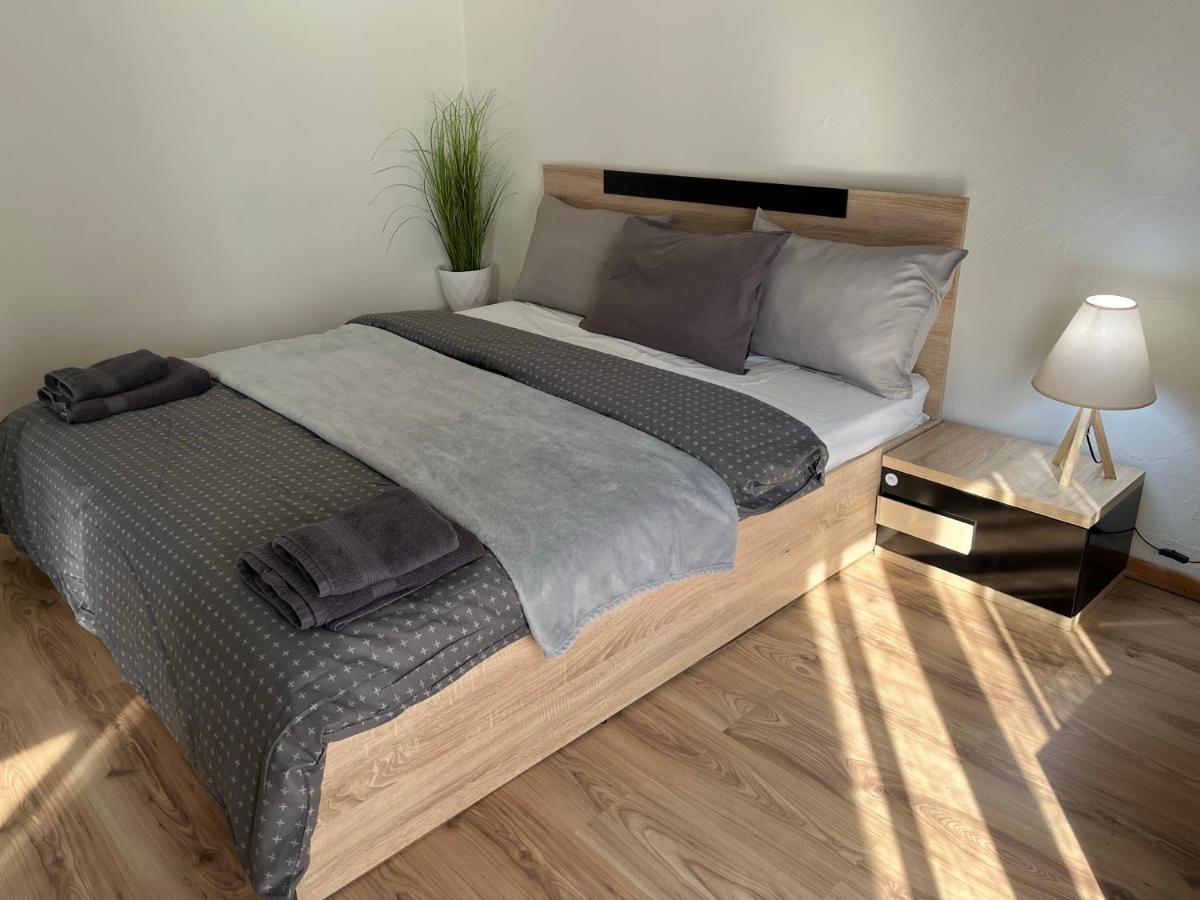 Charcoal Thirteen Apartment Кавала Екстериор снимка