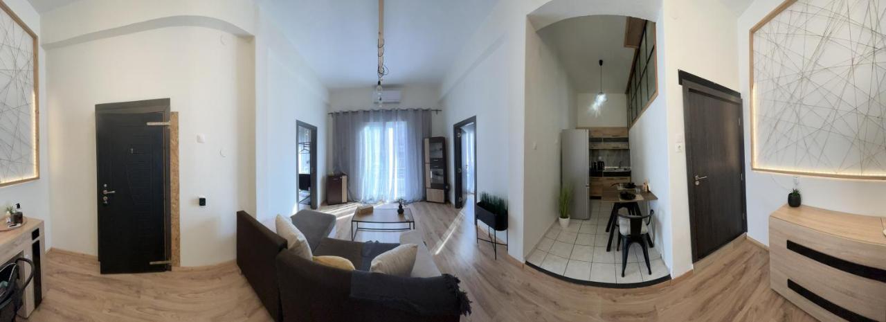 Charcoal Thirteen Apartment Кавала Екстериор снимка